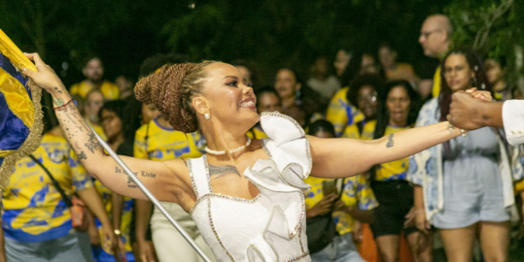 Unidos da Tijuca entra na fase final de ensaios para o Carnaval 2026. Enredo homenageia Carolina Maria de Jesus e fantasias são 100% gratuitas à comunidade.