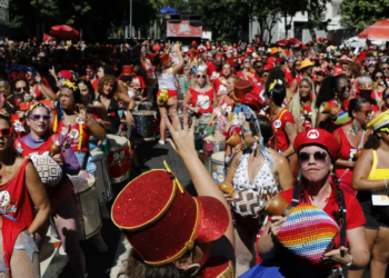 Rede hoteleira do Rio já registra 83,7% de ocupação para o Carnaval 2026. Centro e Zona Sul lideram a procura, segundo dados do HotéisRIO.