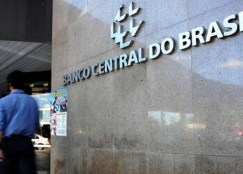 Depoimento indica que o Banco Central conhecia problemas em operações do Banco Master meses antes da liquidação extrajudicial.
