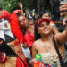 O Carnaval de Rua do Rio segue com blocos animando diferentes bairros. Destaques de sábado incluem Tecnomacumba, Baile da Pratinha e megablocos do Circuito Preta Gil.