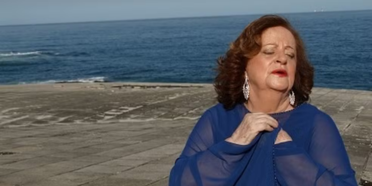 A fadista portuguesa Maria Alcina, conhecida como a “Imperatriz do fado no Brasil”, morreu aos 86 anos no Rio de Janeiro. Velório será nesta quinta-feira na Tijuca, com sepultamento no Caju.