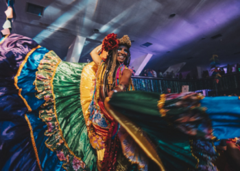 A 7ª edição da CasaBloco acontece no Rio de Janeiro de 23 a 31 de janeiro de 2026, com shows de Alcione, Sarajane, Samuel Rosa e Lenine. Saiba tudo sobre a programação de música, oficinas, feiras e bailes.