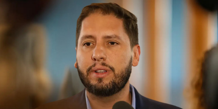 O Ministério da Cultura anuncia ciclo II da Política Aldir Blanc no Rio de Janeiro, com R$ 38,9 milhões em editais e o Prêmio João e Júlia do Rio, fortalecendo a literatura, audiovisual e ações culturais locais.