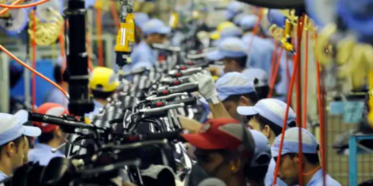 Tratado Mercosul-União Europeia assinado em Assunção abre mercado europeu para produtos brasileiros, com tarifa zero em mais de 5 mil itens e aumento da participação do país no comércio internacional.