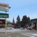 Operação do ICE em Willmar, Minnesota, detém trabalhadores de restaurante mexicano após agentes frequentarem o local como clientes, gerando protestos e preocupações sobre fiscalização migratória.