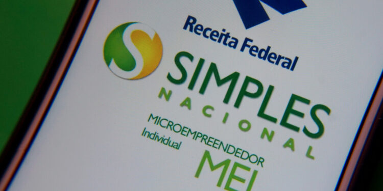 Reenquadramento do MEI no Simples Nacional termina em 30 de janeiro