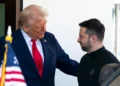 Zelensky diz sentir-se traído por Trump após decisões dos EUA envolvendo Rússia, diesel, sanções e apoio militar à Ucrânia.