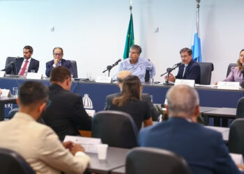 Rio fecha 2025 com saldo positivo de R$ 1,3 bi, mas Alerj alerta para déficit crescente e desafios em 2026