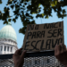 Confrontos em Buenos Aires deixam dezenas de detidos durante manifestação