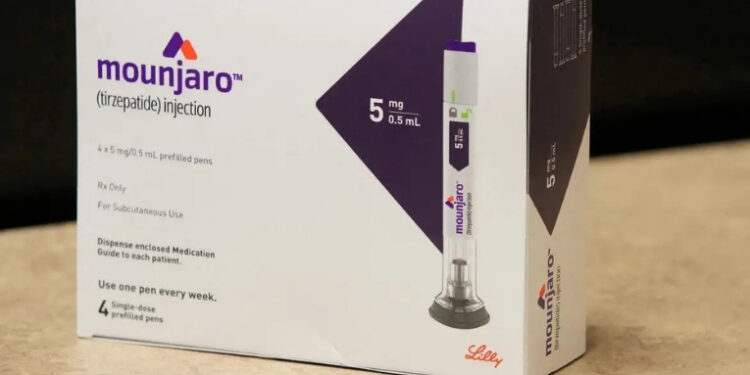 Autoridades do Reino Unido alertam para risco raro de pancreatite fatal em usuários de Mounjaro, Ozempic e Wegovy.