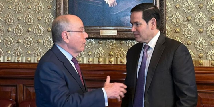 O ministro Mauro Vieira e o secretário de Estado dos EUA, Marco Rubio, conversaram por telefone sobre comércio exterior, segurança e a iminente visita do presidente Lula a Washington, em março.