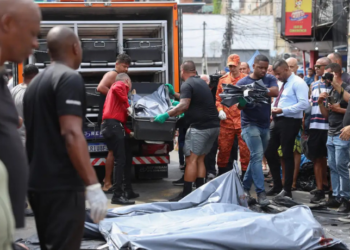 O governo do Rio de Janeiro pediu ao STF mais 20 dias úteis para entregar imagens da Operação Contenção à Polícia Federal, garantindo consolidação e verificação dos dados audiovisuais.