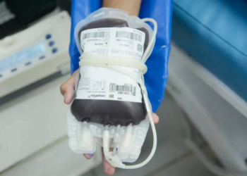 Durante o Carnaval, Hemominas lança campanha “Brinque, extravase e pratique a solidariedade” para estimular a doação de sangue. Tipos A+, A-, O+ e O- estão em situação crítica.