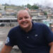 Cristiano Santos, irmão de Marcinho VP, assume o comando do PSDB em Belford Roxo até o fim de 2026.