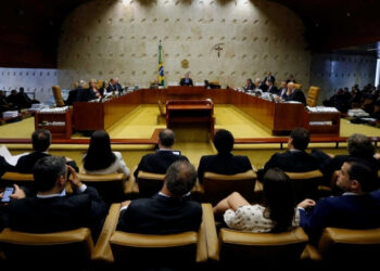 PL aciona STF e pede reconhecimento de irregularidades na gestão fiscal do governo Lula.