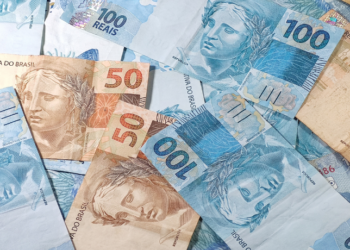 O Banco do Brasil encerrou 2025 com lucro de R$ 20,68 bilhões, afetado pelo aumento da inadimplência no agro. Para 2026, o banco projeta crescimento e reforça crédito consignado e aporte ao FGC.
