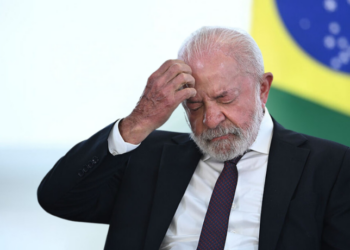 Gastos administrativos da União atingem R$ 72,7 bilhões em 2025, maior valor em nove anos, com aumento de 11,6% em relação a 2024 e aproximação do recorde de 2016.