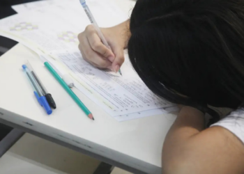 A 21ª edição da Obmep está com inscrições abertas até 16 de março para escolas públicas e privadas. Estudantes podem concorrer a medalhas, certificados e bolsas de iniciação científica.