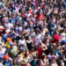 Carnaval exige cuidados com segurança, saúde e prevenção de golpes. Veja dicas para proteger celular, evitar furtos, manter a hidratação e curtir a folia com tranquilidade.