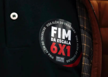 Estudo da Nexus revela que 84% dos brasileiros defendem ao menos dois dias de descanso semanal e maioria apoia o fim da escala 6x1 sem corte de salário.