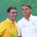 Flávio Bolsonaro fez apelo público por apoio à sua pré-candidatura à Presidência e chamou atenção ao usar linguagem inclusiva em postagem na rede X.