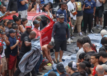 Estudo do Instituto Fogo Cruzado mostra que letalidade da violência armada na Região Metropolitana do Rio aumentou, com destaque para mortes em operações policiais e rivalidade entre grupos armados.