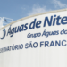 Moradores de Icaraí, Niterói, registraram água com espuma e cheiro estranho em cisternas; concessionária confirma que o abastecimento está dentro dos padrões de qualidade e alerta para limpeza preventiva de reservatórios