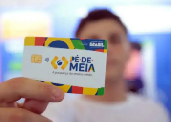 MEC oferece até 12 mil bolsas para futuros professores em 2026