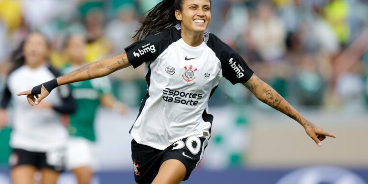 Kathe Tapia decide, Palmeiras bate o Corinthians e leva a Supercopa Feminina 2026