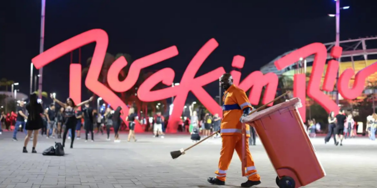 Justiça do Trabalho obriga Rock World SA a adotar medidas para proteger trabalhadores no Rock in Rio 2026, após exploração em 2024; penalidades incluem multas diárias e responsabilização da empresa contratante.