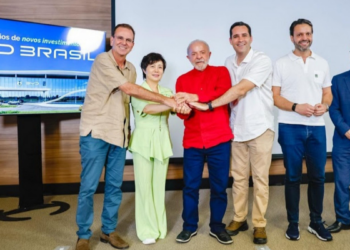A BYD inaugura no Rio de Janeiro seu primeiro Centro de Testes e Avaliação Automotiva no Brasil, com investimento de R$ 300 milhões. O projeto inclui P&D e infraestrutura para testes em condições reais.