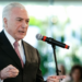Michel Temer decide não disputar a Presidência em 2026. A decisão impacta os rumos do MDB, que enfrenta divergências internas sobre apoio nas próximas eleições.