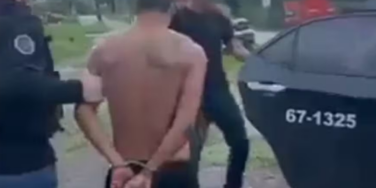 Homem condenado por abusar do próprio filho de 5 anos é preso pela Polícia Civil após anos foragido. Crime ocorreu em Paciência e teve motivação de retaliação.