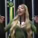 ONG Matria ajuíza ação civil contra Erika Hilton por post em redes sociais com expressões ofensivas. Pedido inclui retratação pública e multa de R$ 500 mil ao Fundo de Defesa de Direitos Difusos.