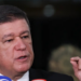 Senador Carlos Viana nega irregularidades em emendas parlamentares, enquanto STF amplia investigação sobre repasses à Fundação Oásis e cobra mais transparência.