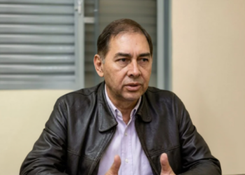 Ex-prefeito Alcides Bernal é preso por homicídio após atirar contra fiscal em Campo Grande. Caso envolve disputa por imóvel arrematado em leilão.