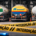 Operação nacional contra preços abusivos dos combustíveis já notificou quase 2 mil postos e investiga distribuidoras que concentram 70% do mercado no Brasil.