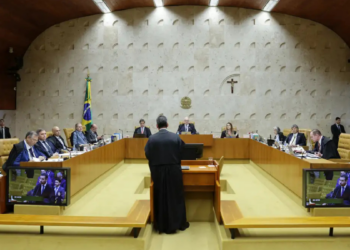 O STF decidiu encerrar a CPMI do INSS, invalidando a prorrogação concedida por André Mendonça. Comissão investigava descontos indevidos em benefícios e irregularidades no Banco Master.