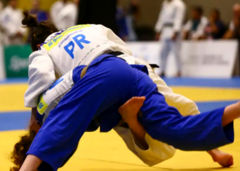 Ministério do Esporte divulga lista dos 10.385 atletas contemplados pelo Bolsa Atleta 2026. Valores variam conforme categoria, e prazo para recursos vai até 10 dias após publicação.