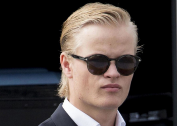 O Ministério Público da Noruega solicita sete anos e sete meses de prisão para Marius Borg Hoiby, filho da princesa herdeira Mette-Marit, por 40 acusações de crimes sexuais e violência.