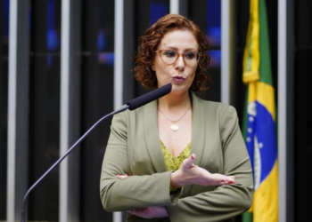 Justiça italiana aprova extradição de Zambelli; processo segue em andamento