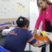 O MEC lançou o CadEJA, plataforma que permite a inscrição de jovens e adultos na educação básica. Saiba como se cadastrar, quem pode participar e como funciona o processo de matrícula.