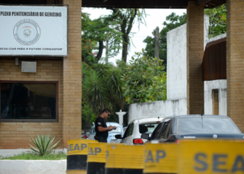Servidor é exonerado após transferir preso em carro pessoal blindado no Rio. Caso descumpriu regras da Seppen.