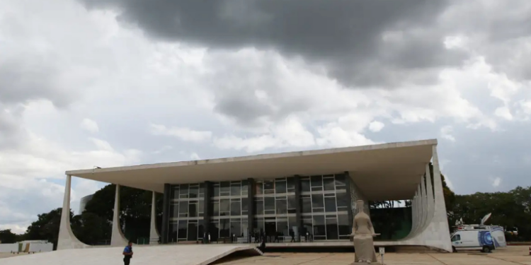 STF decide que debêntures ligadas ao antigo grupo de Eike Batista não podem ser usadas para pagar multa da delação premiada. Caso envolve disputa entre fundos e decisão da Segunda Turma.