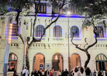 O Centro Cultural Justiça Federal (CCJF) realiza a terceira edição do Mulheres em Cena, com atividades culturais que destacam o protagonismo feminino e refletem sobre memória, ancestralidade e resistência.