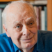 O escritor português António Lobo Antunes faleceu aos 83 anos. Autor de obras como “Os cus de Judas” e “Manual dos Inquisidores”, foi premiado com o Prêmio Camões e é considerado um dos nomes mais influentes da literatura lusófona.
