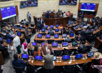 O Pacto Histórico se torna o partido com maior presença feminina no Senado da Colômbia após as eleições de 8 de março. Mulheres ocuparão 43,3% das cadeiras do partido e reforçam a bancada na Câmara.