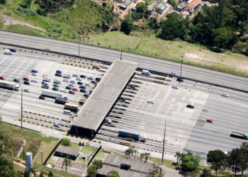 Levantamento aponta crescimento do tráfego nas rodovias de São Paulo e queda no fluxo no Rio de Janeiro