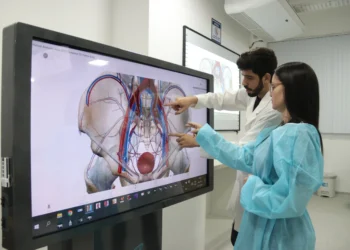 MEC aplica sanções a cursos de medicina com baixo desempenho em avaliação nacional