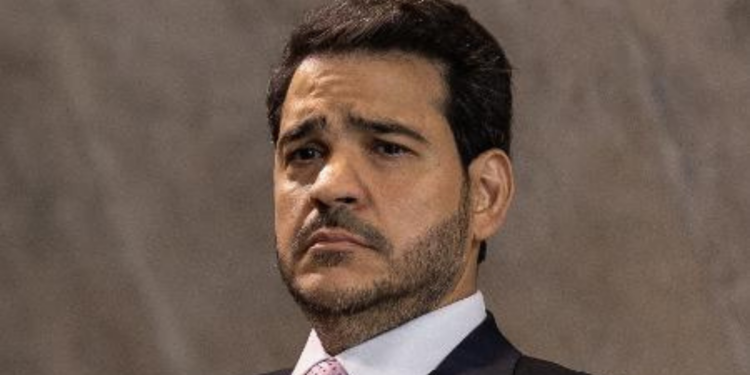 Indicado por Lula ao STF, Jorge Messias tem carreira na AGU e histórico em governos petistas. Nome ainda depende de aprovação do Senado.